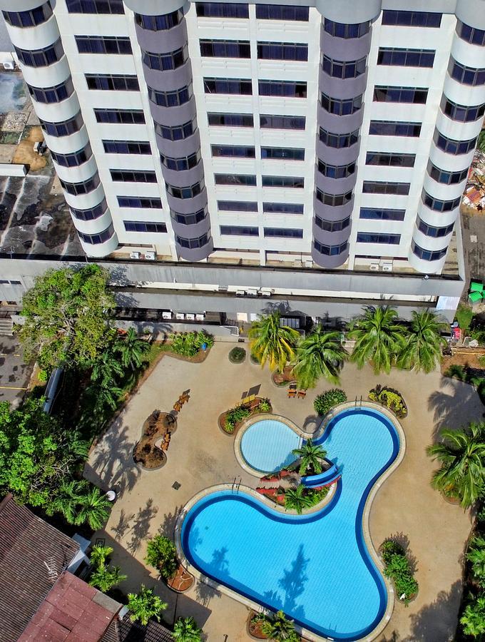 The Putra Regency Hotel Kangar Kültér fotó