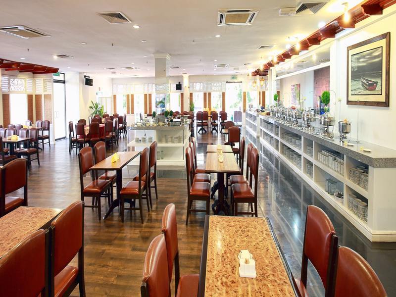 The Putra Regency Hotel Kangar Kültér fotó